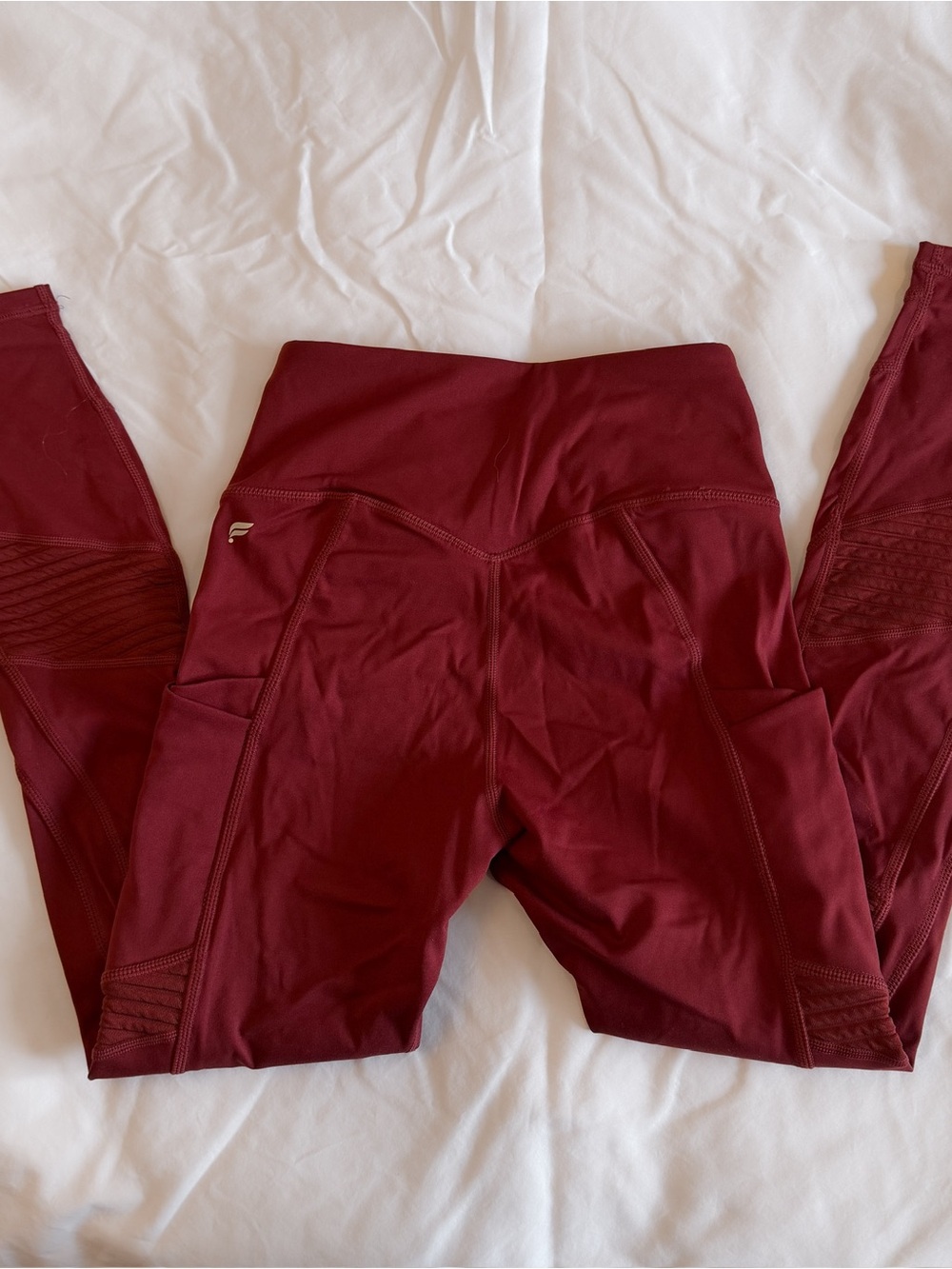 XS Fabletics Set - Picture 7 of 9